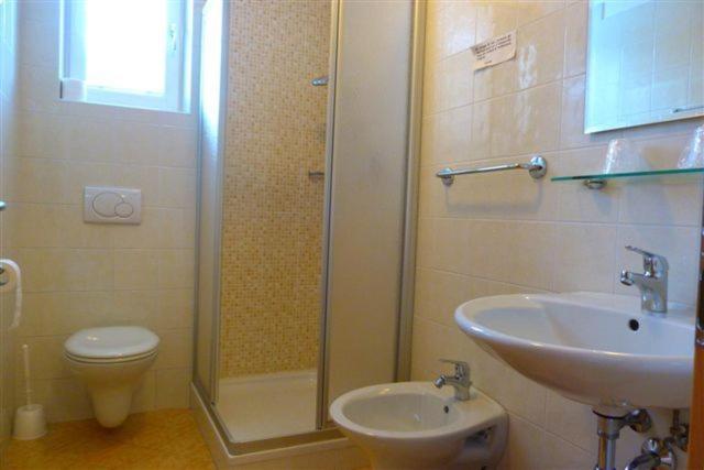 Garni Cremona Bed and Breakfast Μπρεσανόνε Δωμάτιο φωτογραφία